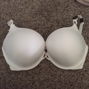 NWT White Bra VS